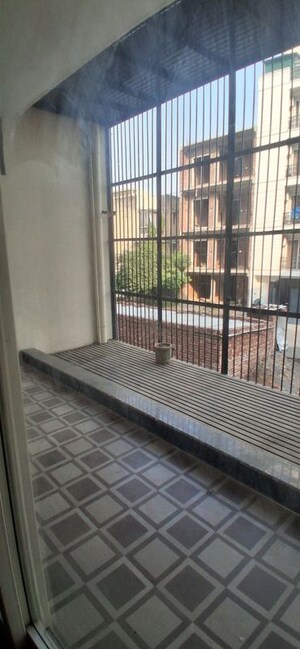 Balcony in 3 BHK Builder Floor at Sector 57 – for Rent