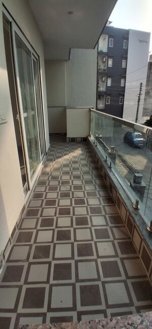 Balcony in 3 BHK Builder Floor at Sector 57 – for Rent