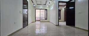 Room in 3.5 BHK Builder Floor at Sector 57 – for Rent