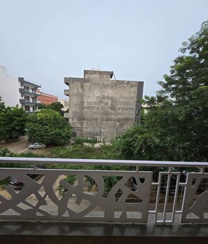 3.5 BHK Builder Floor – Exterior View View at Sector 57 - for Rent