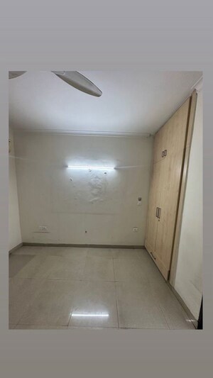 Bathroom in 3 BHK Apartment at Ansal API Esencia, Sector 67 – for Rent