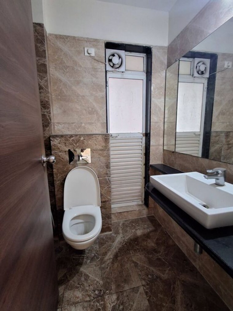 Bathroom, lokhandwala-spring-grove 2 Bedroom 1275 Sq.Ft. Apartment In Kandivali East Mumbai 10743687