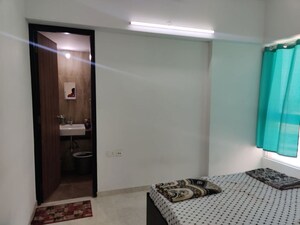 2 BHK Apartment For Rent in Lodha Amara, Kolshet Road