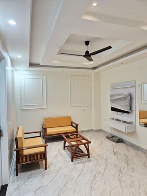 Living Room in 2 BHK Builder Floor at Sector 47 – for Rent