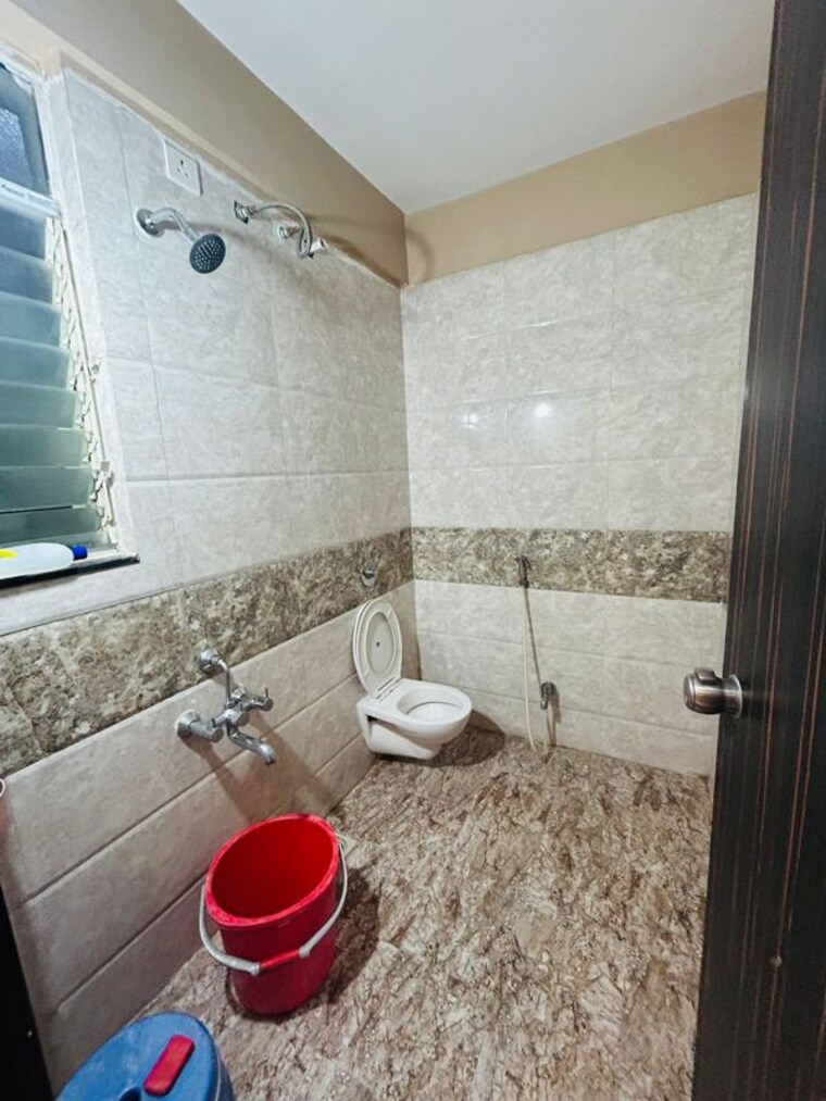 Bathroom, sukhwani-scarlet 3 Bedroom 921 Sq.Ft. Apartment In Wagholi Pune 10743718