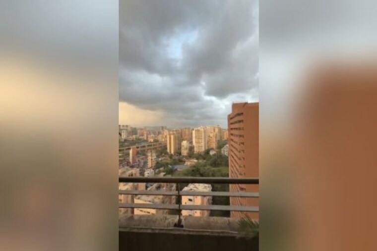 Balcony, oberoi-springs 2.5 Bedroom 1120 Sq.Ft. Apartment In Andheri West Mumbai 10742533