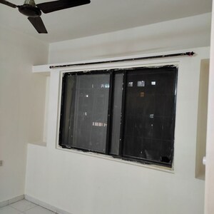 Furnished Amenities in 2 BHK Apartment at Neco Gardens, Viman Nagar – for Rent