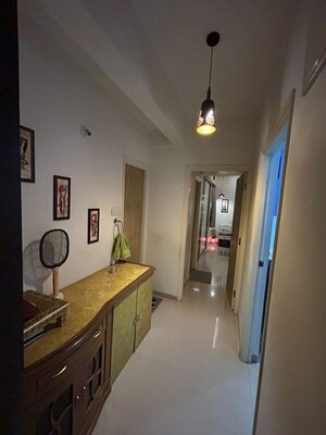  2 BHK Apartment at Laxmi Narayan Tower, Naupada – for Rent