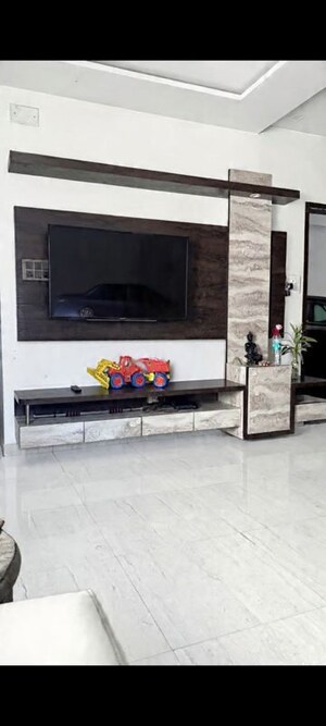 Furnished Amenities in 3 BHK Apartment at Flora Ixora, Bopal – for Rent
