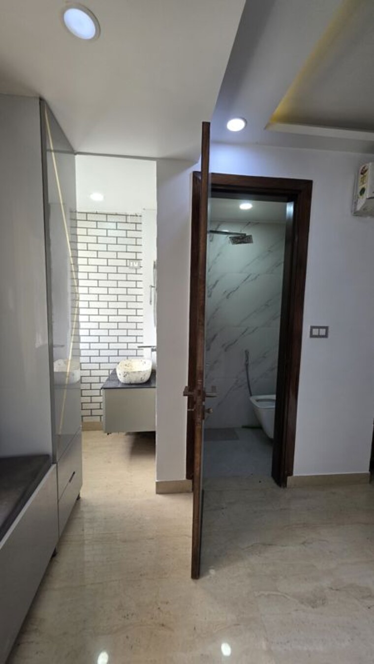 Room, dwarka 3 Bedroom 1550 Sq.Ft. Apartment In Dwarka Delhi 10658517