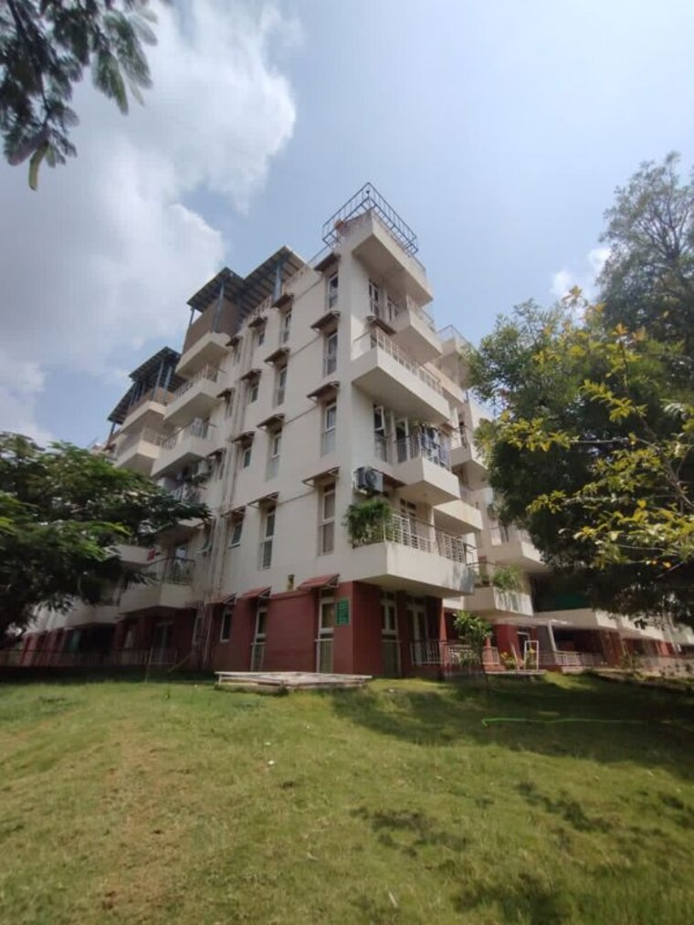 Exterior View, preeti-e5-green-homes 3 Bedroom 2065 Sq.Ft. Apartment In Sampigehalli Bangalore 10738587