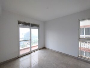 Room in 3 BHK Apartment at Preeti E5 Green Homes, Sampigehalli – for Sale
