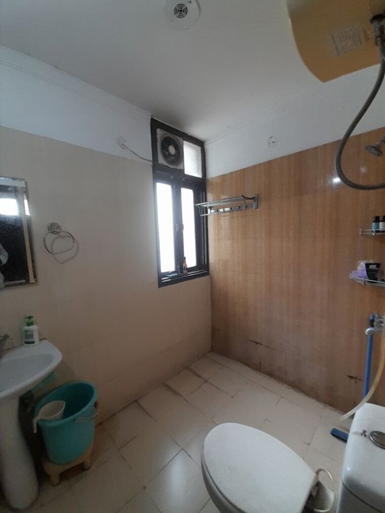 Bathroom, nagla road 3 Bedroom 1530 Sq.Ft. Apartment In Nagla Road Zirakpur 10743793