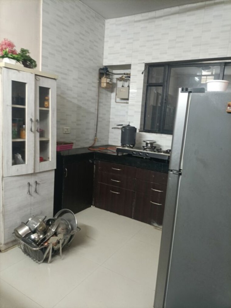 Kitchen, karve nagar 2 Bedroom 900 Sq.Ft. Apartment In Karve Nagar Pune 10743803