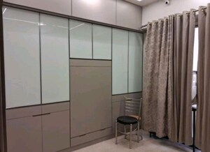 Room in 3 BHK Apartment at SAS Shalimar Grand, Butler Colony – for Rent