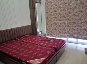 Bedroom in 3 BHK Apartment at SAS Shalimar Grand, Butler Colony – for Rent