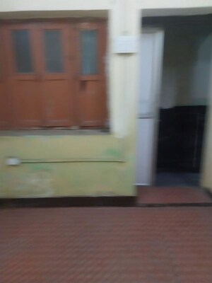 Room in  Independent House at Nadesar – for Rent
