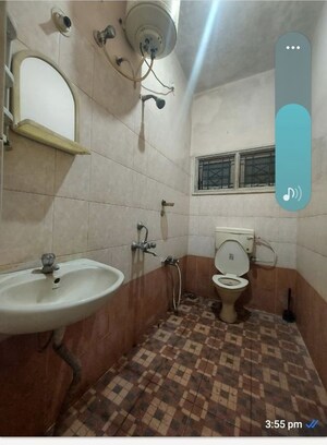 Bathroom in 1 BHK Builder Floor at Panduranga Nagar – for Rent