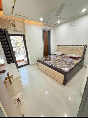 Bedroom in 2 BHK Builder Floor at Sector 47 – for Rent