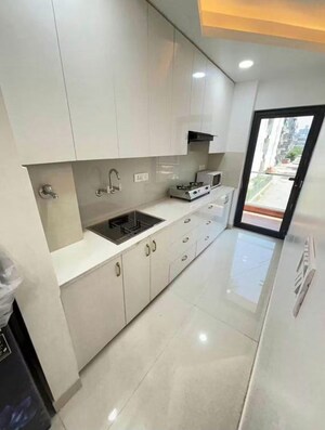 Kitchen in 2 BHK Builder Floor at Sector 47 – for Rent