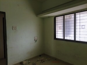 Room in  Apartment at New Paccha Peth – for Sale