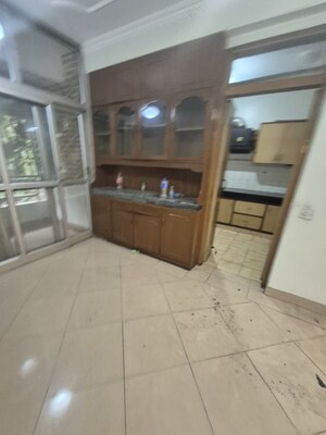 Kitchen in 3.5 BHK Apartment at Mayur Vihar – for Rent