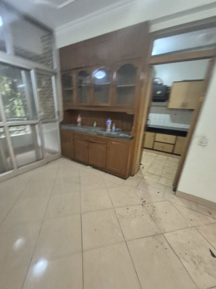 Kitchen, mayur vihar 3.5 Bedroom 1180 Sq.Ft. Apartment In Mayur Vihar Delhi 10743982