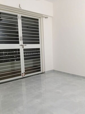 Room in 3 BHK Builder Floor at Tejas Swami Residency, Lohgaon – for Rent