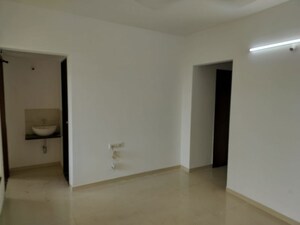 Room in 2 BHK Apartment at Dhanori – for Rent