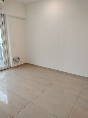 Room in 3.5 BHK Apartment at M3M Crown, Sector 111 – for Sale