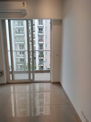 Room in 3.5 BHK Apartment at M3M Crown, Sector 111 – for Sale