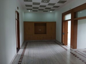 Building Lobby in 2 BHK Independent House at Sector 14 – for Rent
