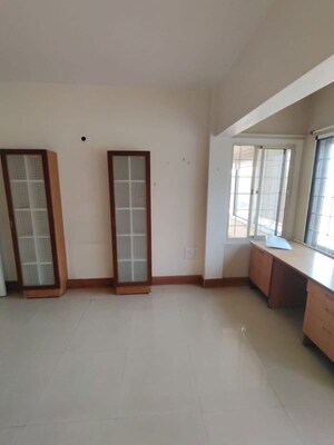 Room in 3 BHK Apartment at Ashok Nagar – for Rent