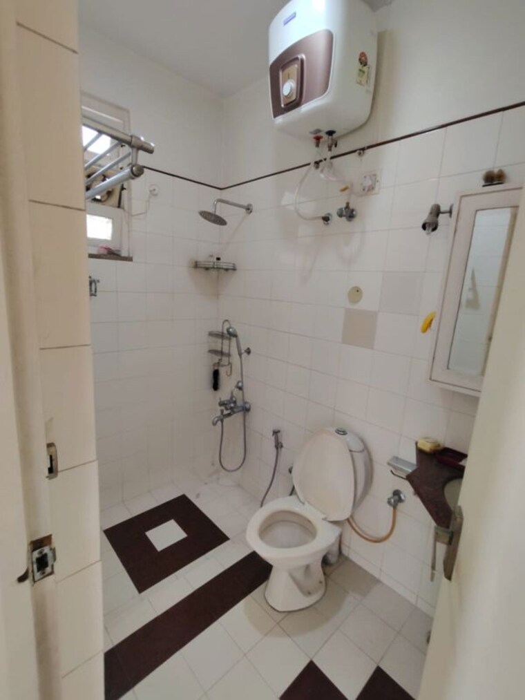 Attached Bathroom, ashok nagar 3 Bedroom 1950 Sq.Ft. Apartment In Ashok Nagar Bangalore 10744087