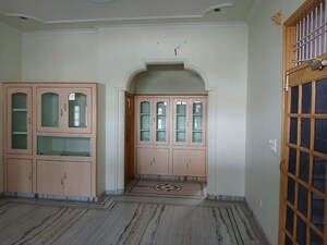 2 BHK Independent House For Rent in Sector 15