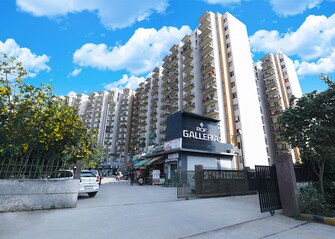 2 BHK 717 Sq.Ft. Apartment in ROF Aalayas