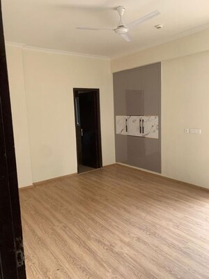 Room in 3 BHK Apartment at Aditya Celebrity Homes, Sector 76 – for Rent