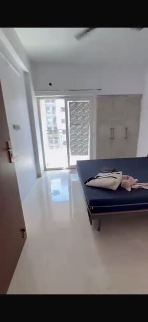 Furnished Amenities in 2 BHK Apartment at Paras Tierea, Sector 137 – for Sale