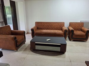 2 BHK Apartment For Rent in Malabar Hill