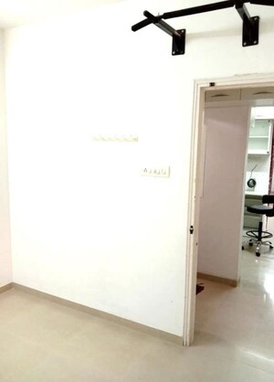 Room in 1 BHK Apartment at Manjari – for Rent