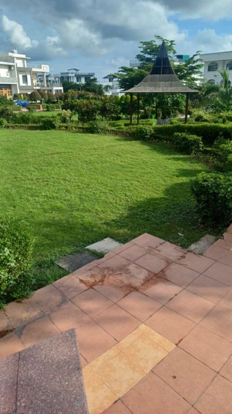 Garden, adarsh-panache-heights 3 Bedroom 1750 Sq.Ft. Apartment In Kulhan Dehradun 10744276