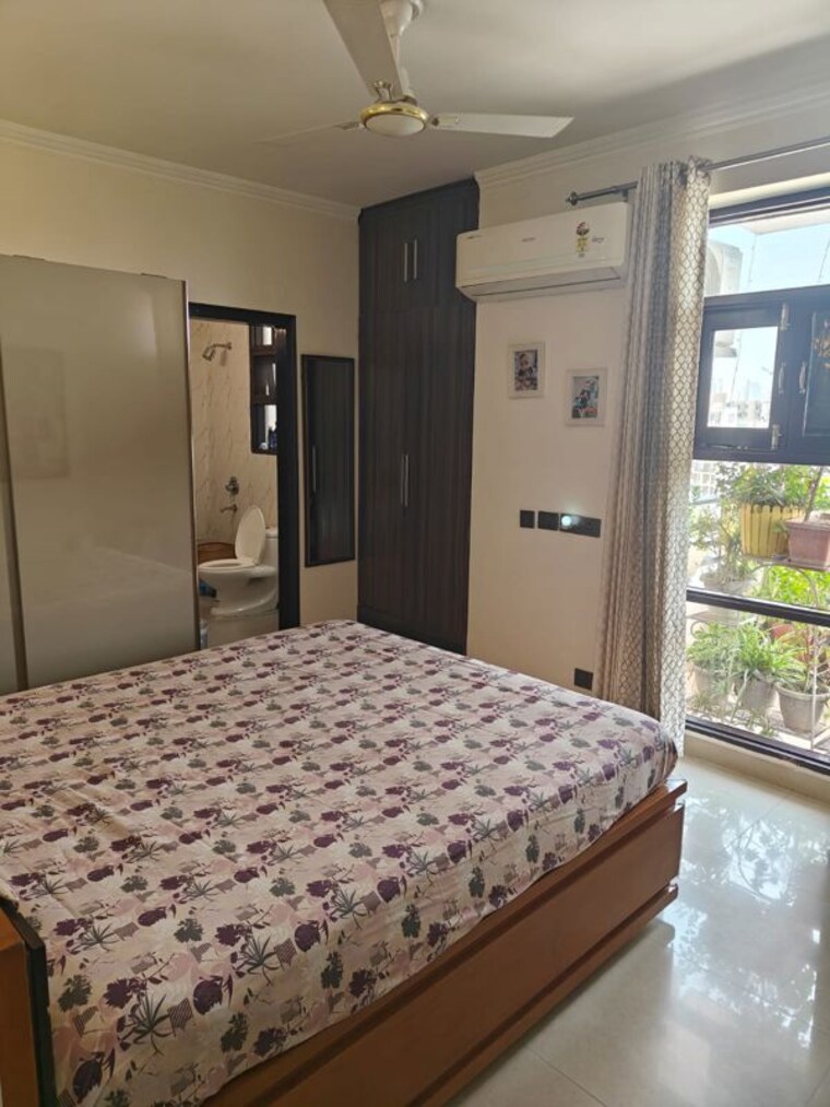 Bedroom, sector 56 2 Bedroom 1200 Sq.Ft. Builder Floor In Sector 56 Gurgaon 10744296