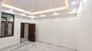 Building Lobby in 2 BHK Builder Floor at Malviya Nagar – for Rent
