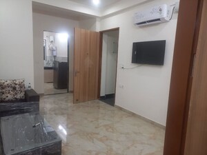 Room in 4 BHK Builder Floor at Sector 45 – for Rent