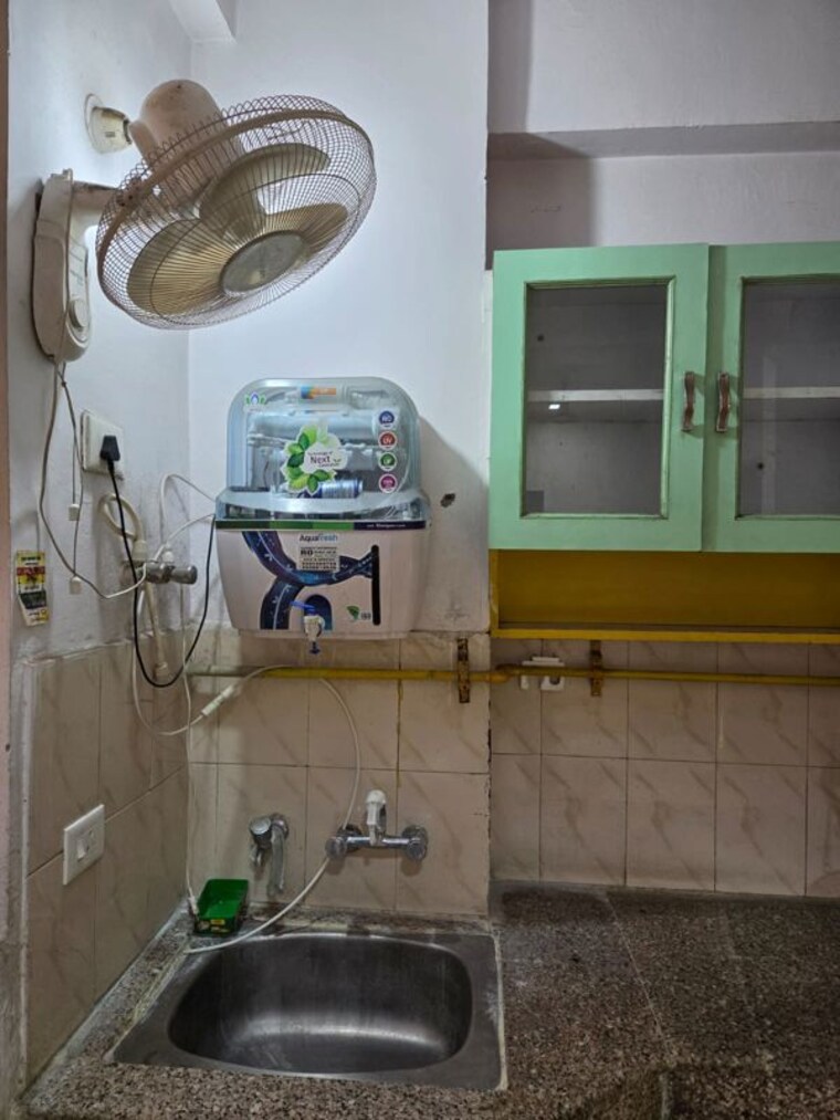 Kitchen, emenox-brave-hearts 3 Bedroom 1425 Sq.Ft. Apartment In Raj Nagar Extension Ghaziabad 10744313