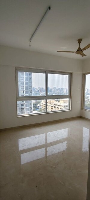 Room in 2 BHK Apartment at BC Corp Arista, Bandra East – for Rent
