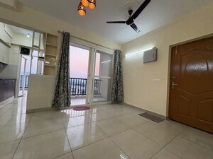  2.5 BHK Apartment at La Residentia, Tech Zone 4 Greater Noida – for Rent