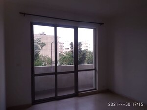 Room in 4 BHK Apartment at SS Linden, Sector 84 – for Rent