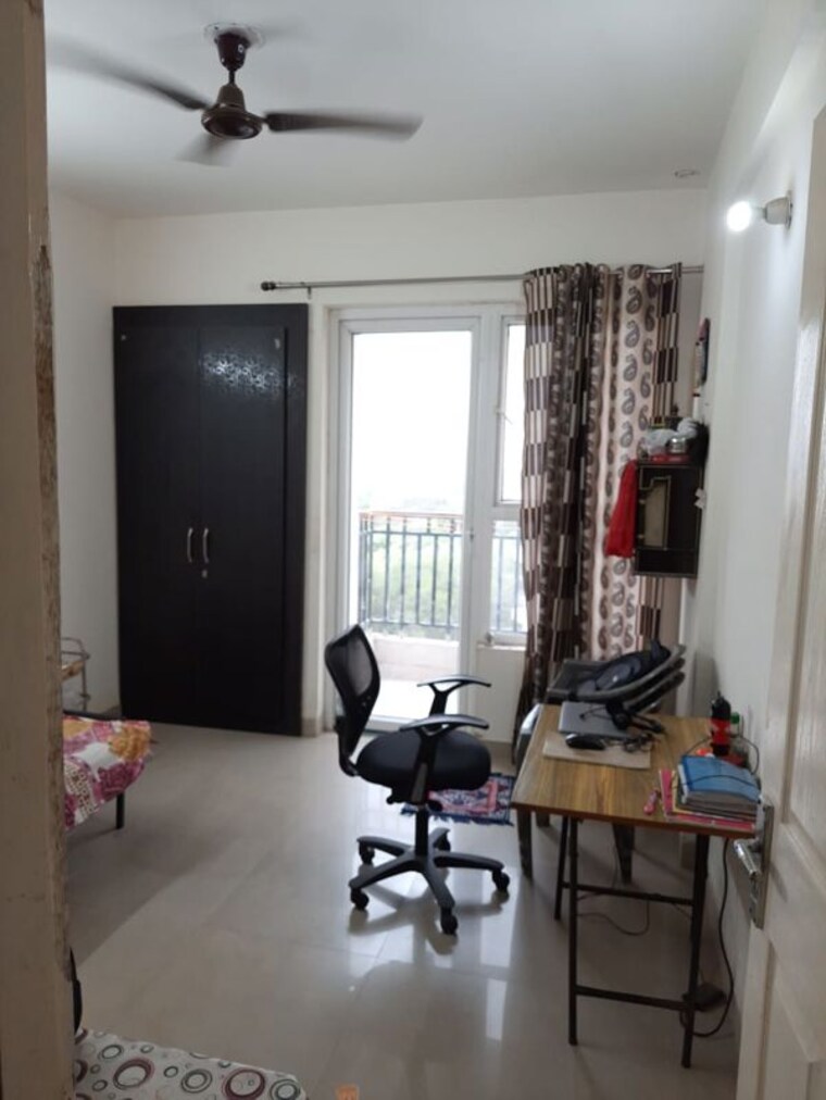 Living Room, mapsko-paradise 2 Bedroom 1050 Sq.Ft. Apartment In Sector 83 Gurgaon 10744346