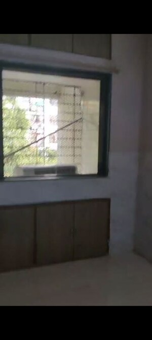Room in 1 BHK Apartment at Tilak Nagar – for Rent